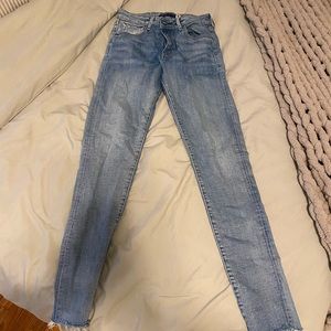 High wasted levi jeans
